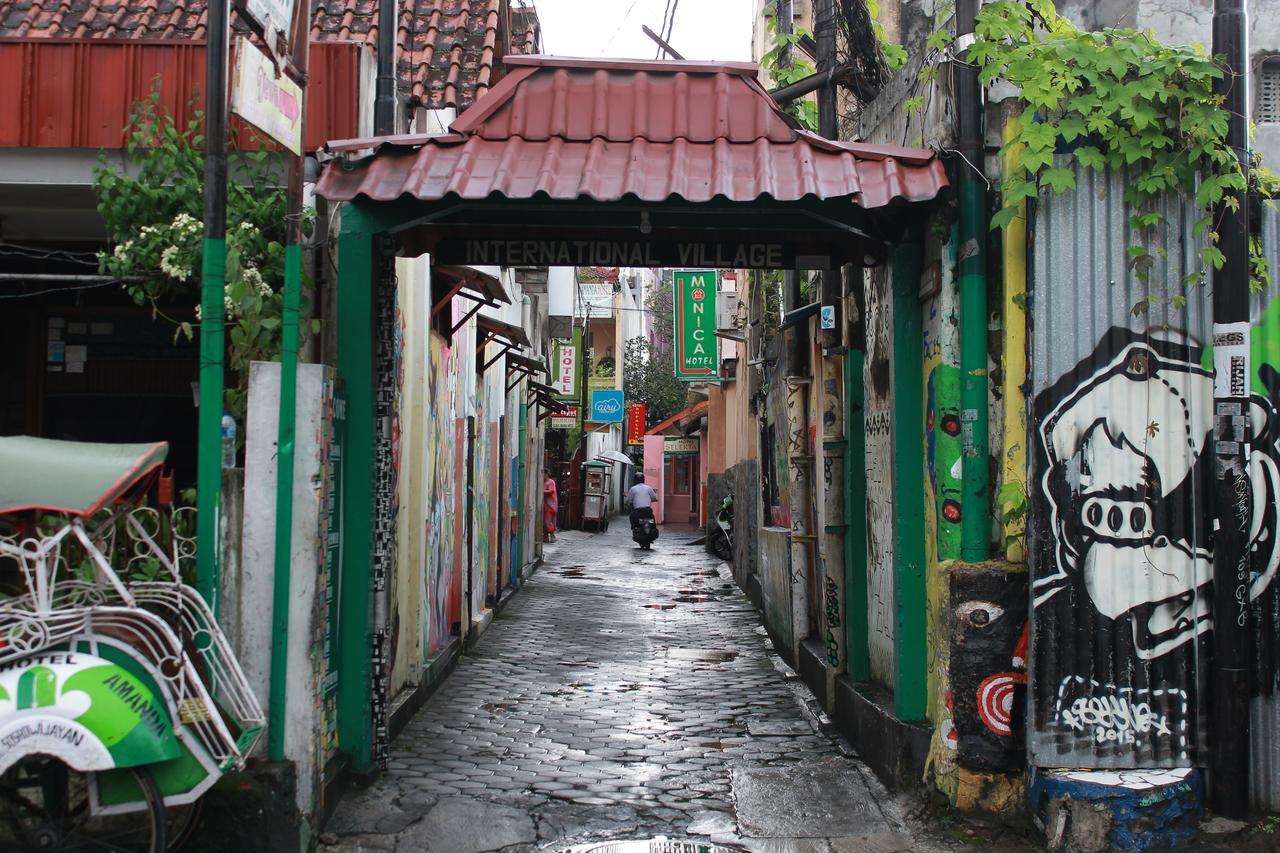 La Javanaise Home Stay Malioboro ジョグジャカルタ エクステリア 写真