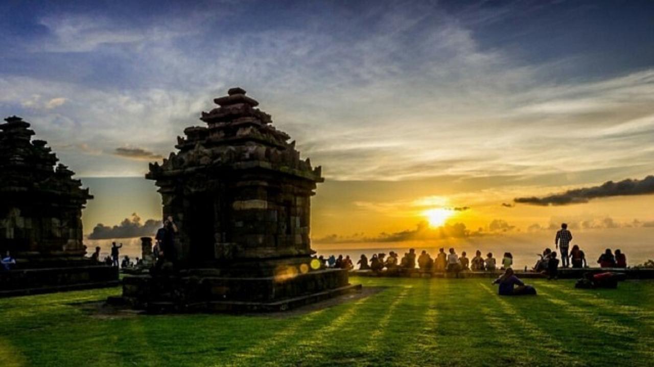 La Javanaise Home Stay Malioboro ジョグジャカルタ エクステリア 写真